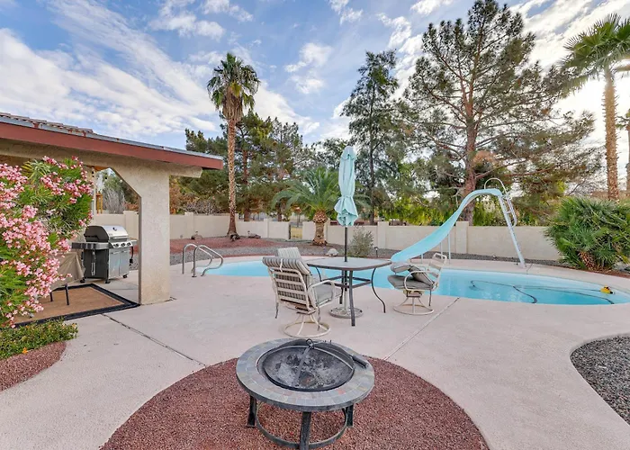 Swim W/ A View! Family Retreat Near Havasu Lake Havasu City