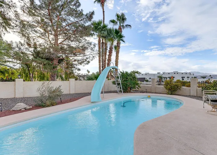 Swim W/ A View! Family Retreat Near Havasu Holiday home